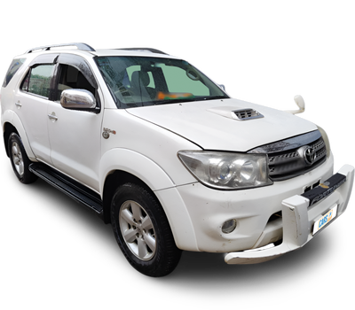 Toyota Fortuner-img